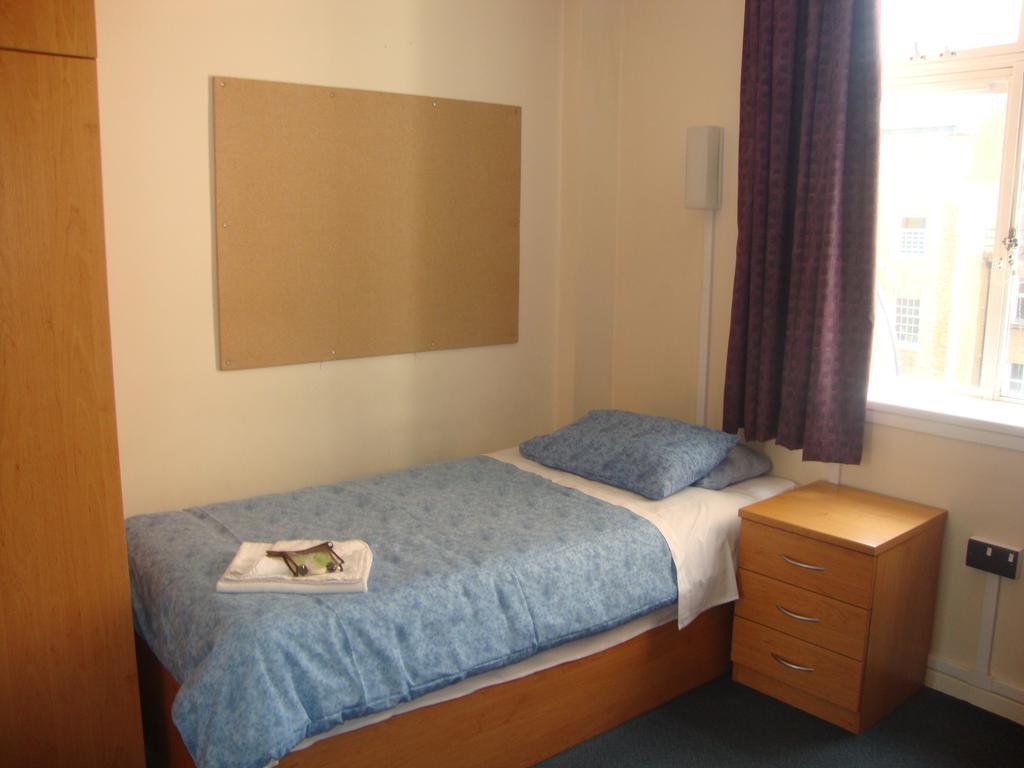 College Hall / University Of London Apartment Room photo